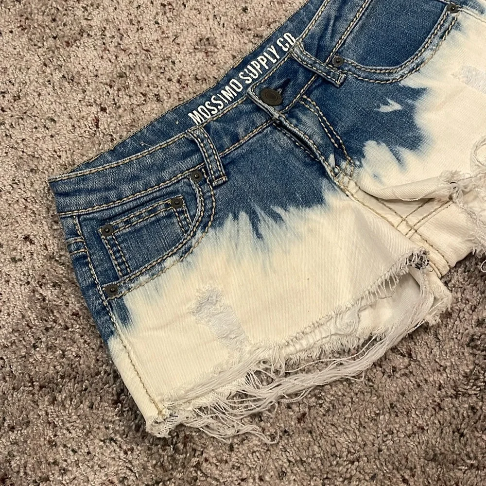Mossimo Supply Co. Y2K Low Rise Jean Shorts‎ Size 1